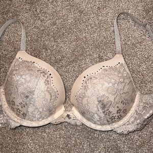 Victorias Secret push up bra